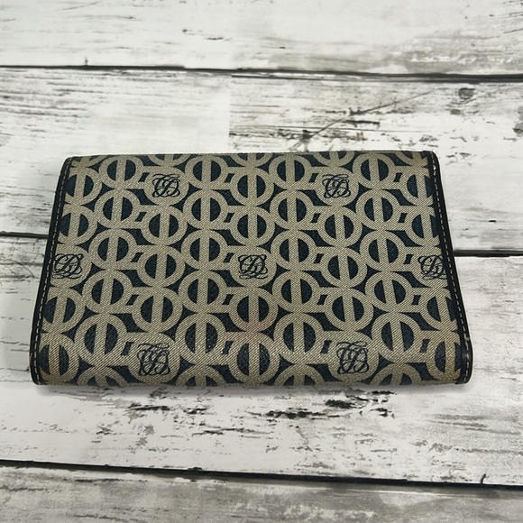 Louis Quatorze Monogram Canvas & Leather Wallet - Picture 4 of 13
